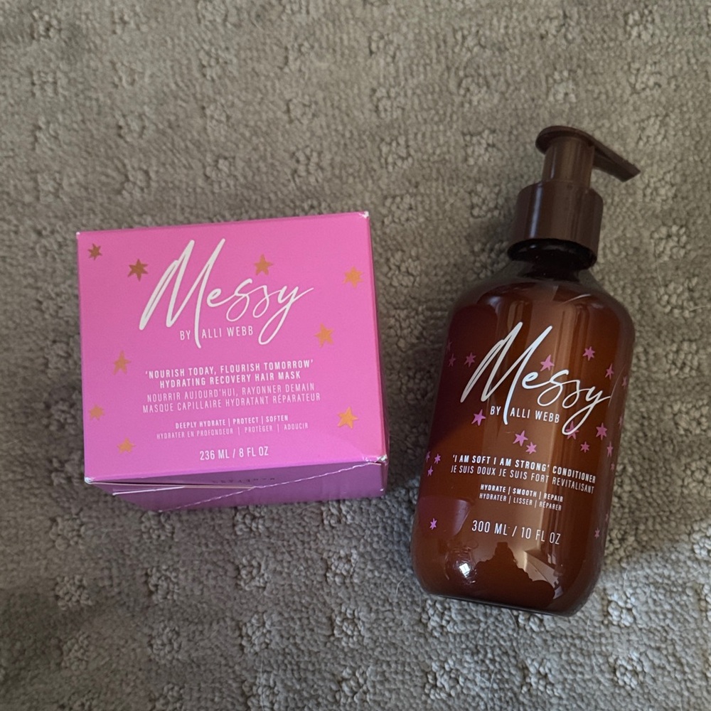 Messy By Alli Webb
